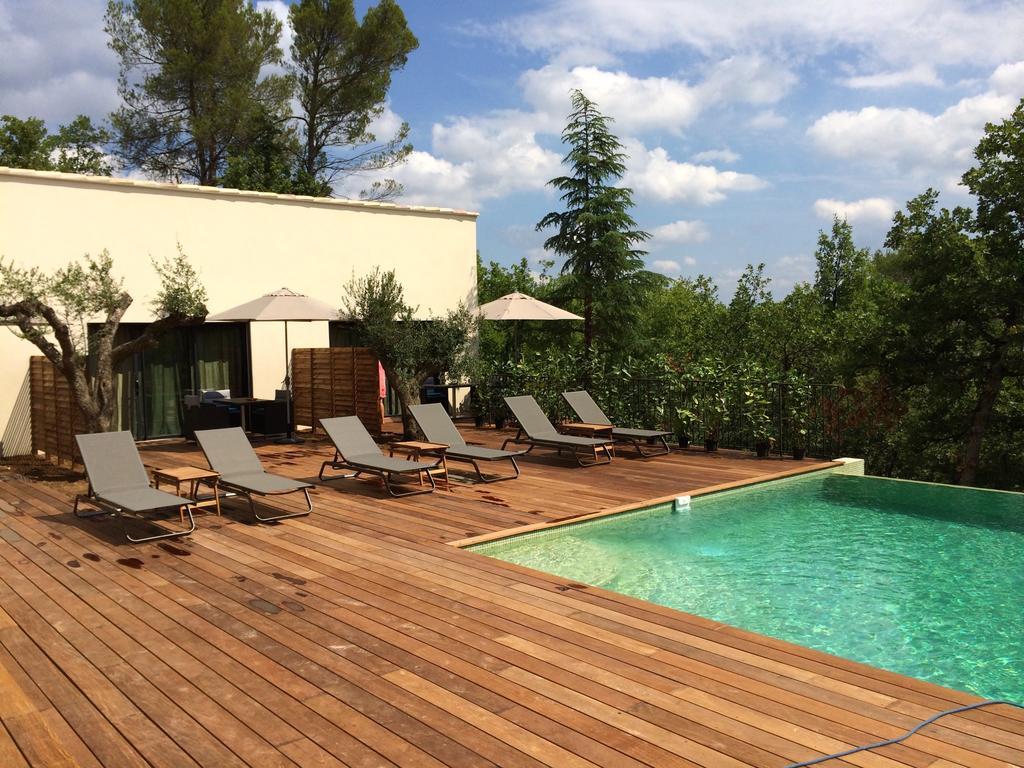 Sous Les Oliviers - Piscine Chauffee - Studios De Standing Tout-Equipes Saint-Maximin Esterno foto